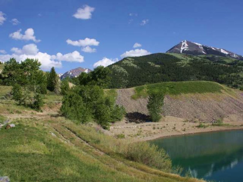 Paradise Valley Retreat : Emigrant : Park County : Montana