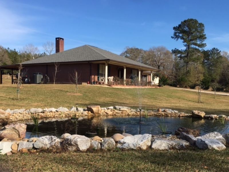 Home and 34 Acres with Two Ponds, Ranch for Sale in Mississippi