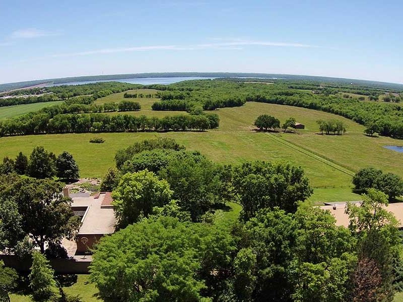 191 Acres in Lawrence, Kansas : Lawrence : Douglas County : Kansas