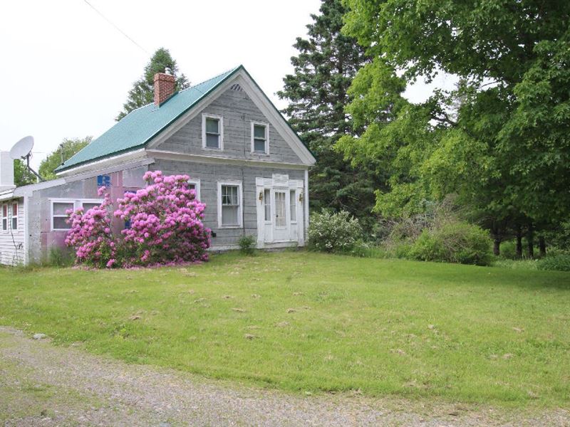 Maine Country Farmhouse Robbinston, Ranch for Sale in Maine, 158354 RANCHFLIP