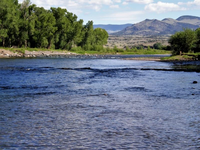 Rio Grande Riverfront Ranch : Ranch for Sale in Del Norte, Rio Grande ...