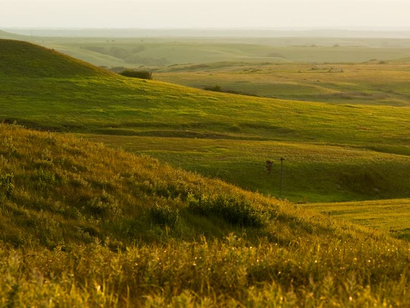 Breathtaking Flint Hills Ranch : Eskridge : Wabaunsee County : Kansas