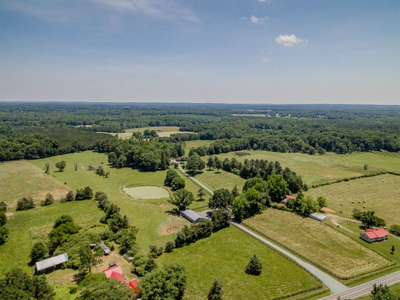 Beautiful Country Home and Acreage : Ranch for Sale in Siler City ...