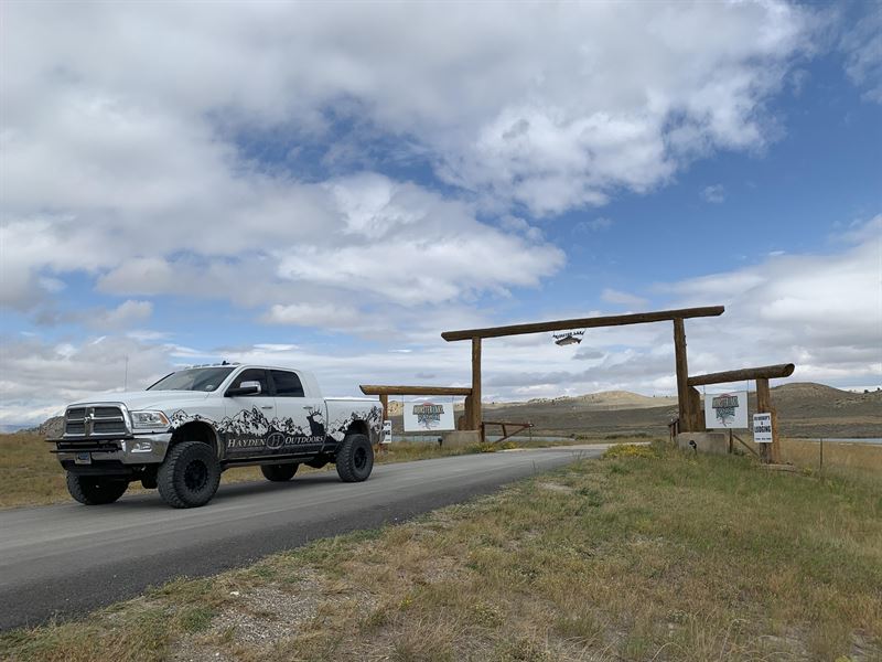 Monster Lake Ranch : Cody : Park County : Wyoming