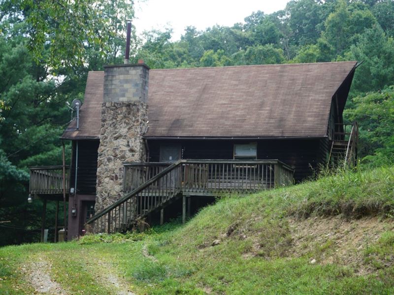 Large A Frame Nice Fixer Upper Ranch For Sale In Looneyville Roane County West Virginia Ranchflip