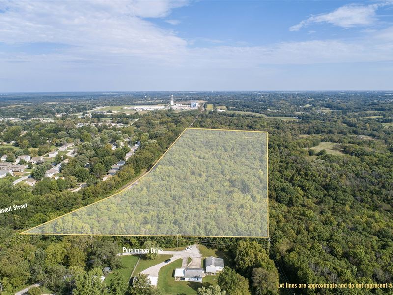 Private Wooded 36 Acres + Utilities : Excelsior Springs : Clay County : Missouri