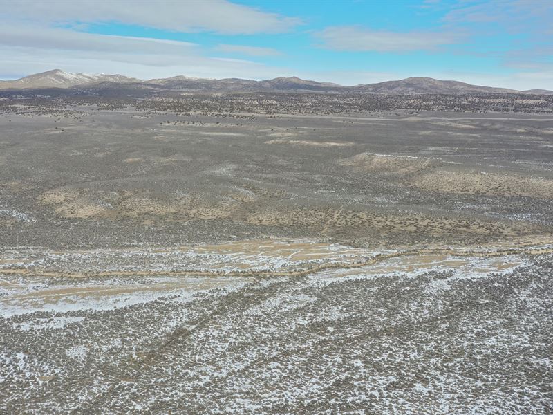 10 Acres, No One in Sight : Montello : Elko County : Nevada