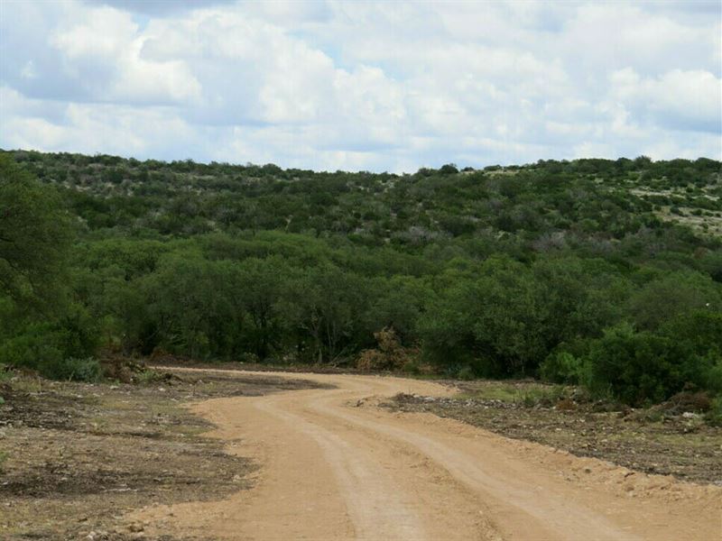 Newby Hills North Ranch, Lot 24 : Rocksprings : Edwards County : Texas