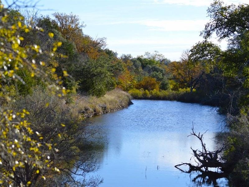 Whispering Waters Ranch : Hico : Hamilton County : Texas