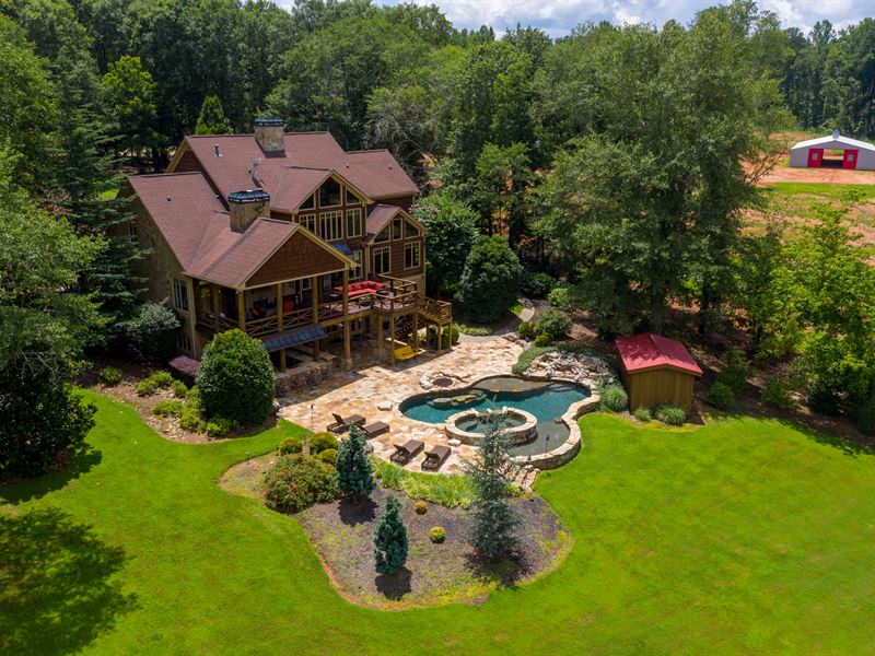 Fantastic Horse Farm with 3 Barns : Griffin : Spalding County : Georgia