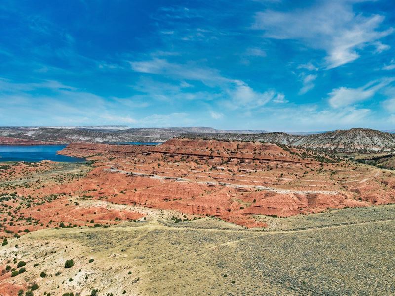 Reservoir Views & Borders Blm Land : Alcova : Natrona County : Wyoming