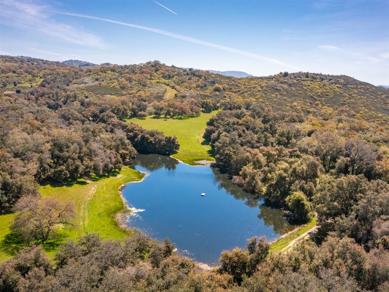 Rancho DE Ensueno : Santa Ysabel : San Diego County : California