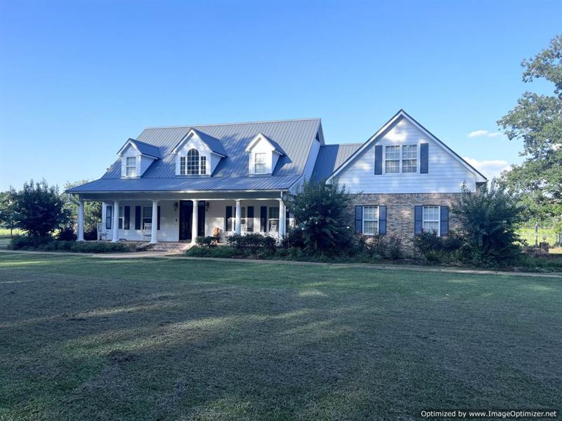 Beautiful 2 Story Home with Land : Brookhaven : Lincoln County : Mississippi