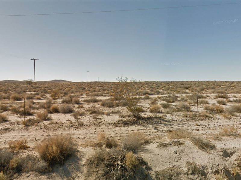 44.72 Acres in Kern County : East Kern : Kern County : California