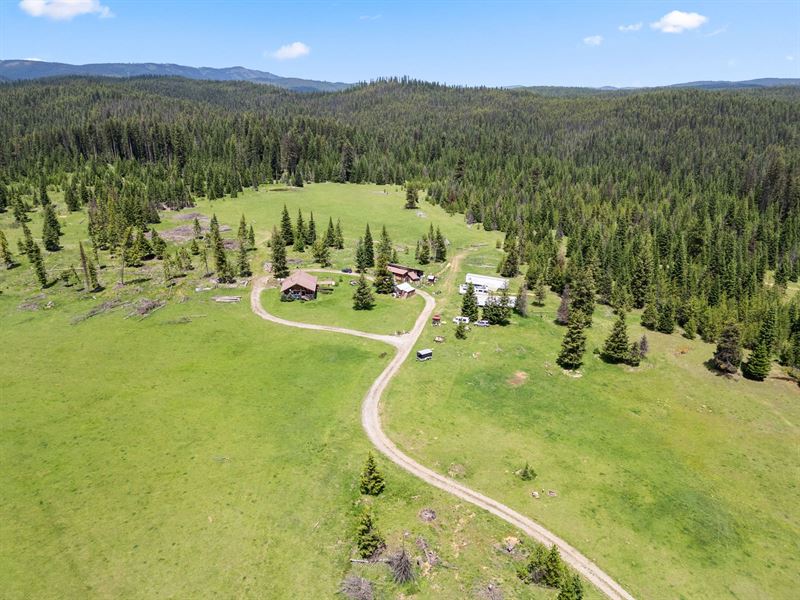 Elk Country Lodge : Elk City : Idaho County : Idaho