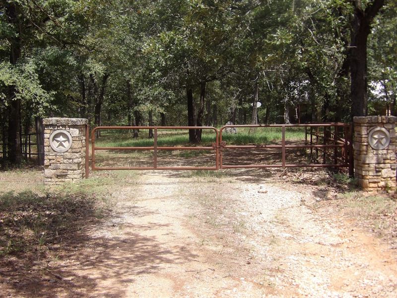 547 Acres Prime Recreaton / Small : Coleman : Atoka County : Oklahoma