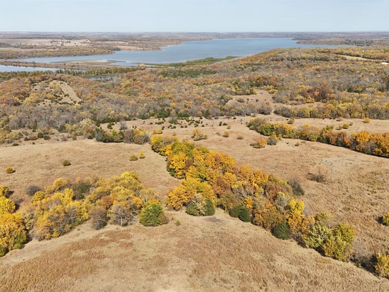 Clinton High Bluff Sanctuary : Overbrook : Douglas County : Kansas