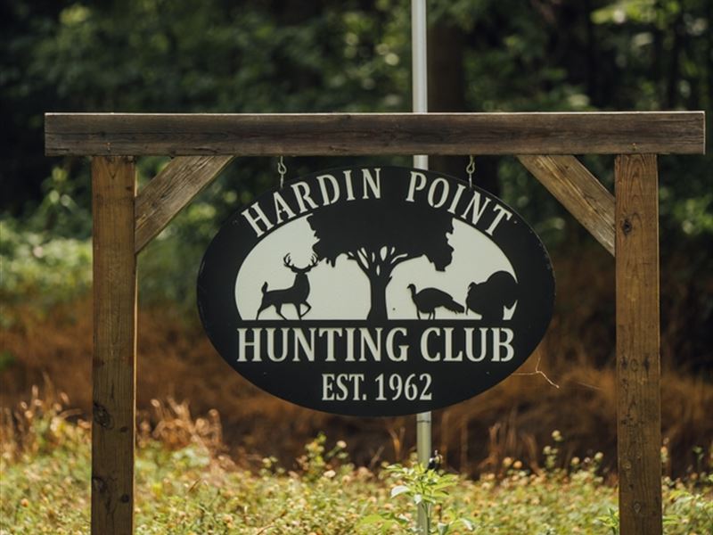 One Equity Share At Hardin Point Hu : Tunica : Lee County : Arkansas