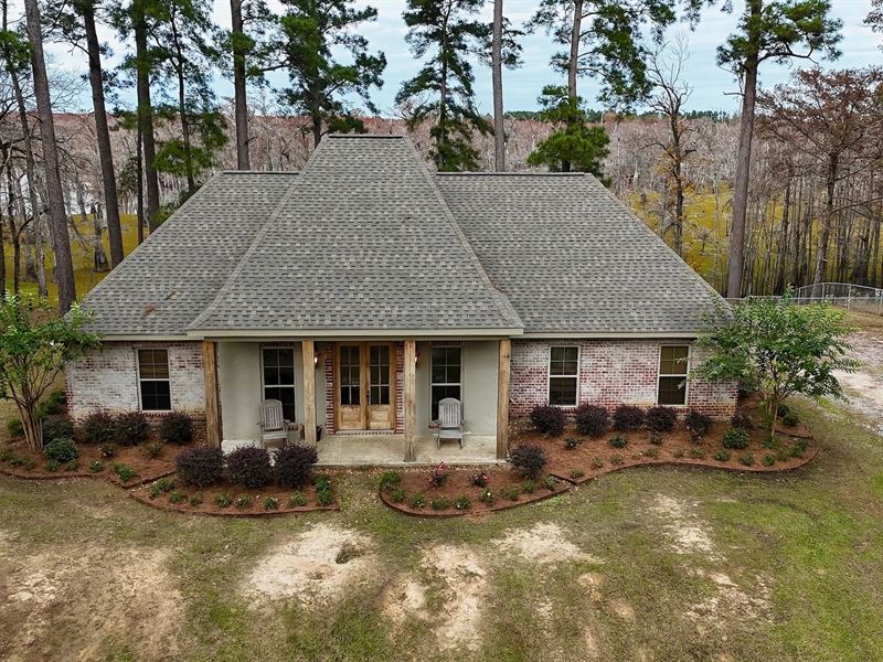 4 Bed 3 Bath Home On 45 Acres : Jena : La Salle Parish : Louisiana