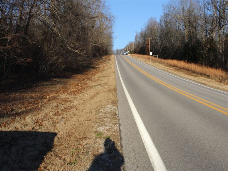 Only A Stones Throw From The Strawb : Horseshoe Bend : Izard County : Arkansas