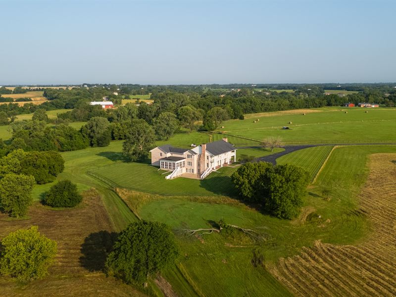 Broken Lance Estate Home 41 Acres : Bucyrus : Miami County : Kansas