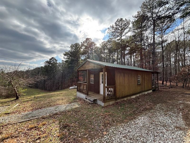 10 Acres with A Camp in Lafayette : Oxford : Lafayette County : Mississippi