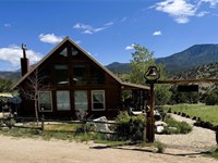 Rustic Mountain Retreat : Howard : Fremont County : Colorado